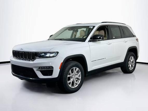 JEEP GRAND CHEROKEE 2022 1C4RJGBG1N8608724 image